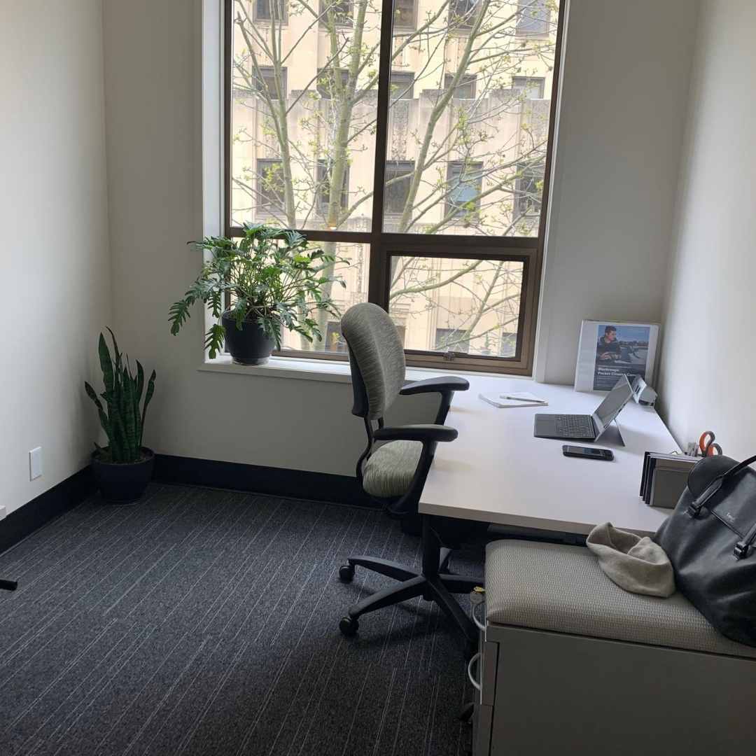 Private-office-at-Tractionspace-flexible-workspace-in-tacoma